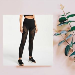 🎀SOLD🎀 ADIDAS Knit leggings tights